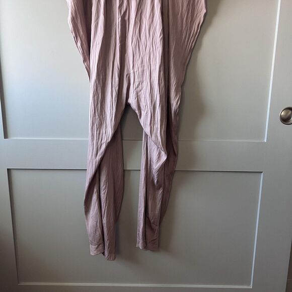 Mustard Seed Jumpsuit Womens Small Brown V Neck Button Front Belted Harem Satin - Picture 8 of 16